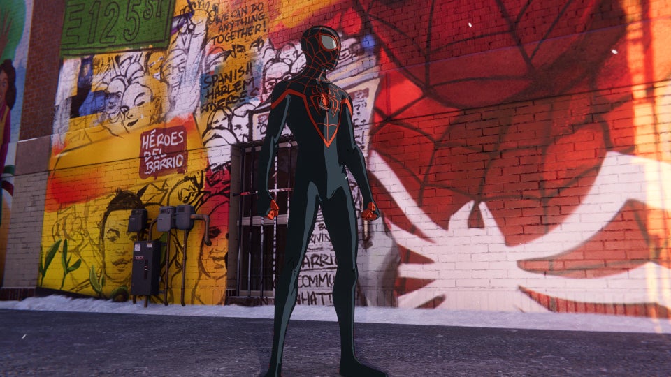 spider-man miles morales costume animato