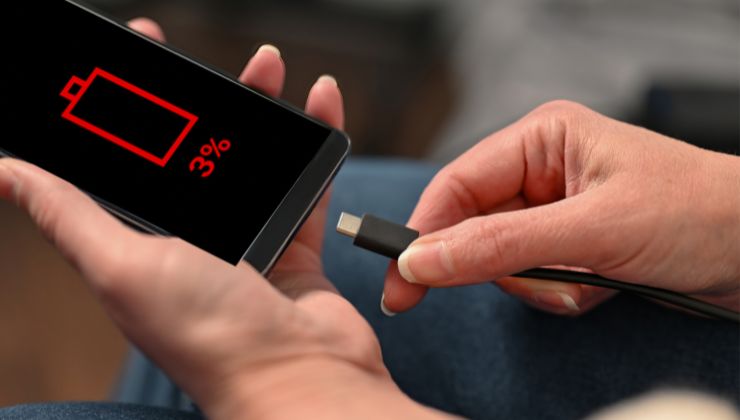 Scopri le app che scaricano la tua batteria