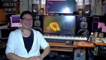 Hitoshi Sakimoto nel suo studio Basiscape