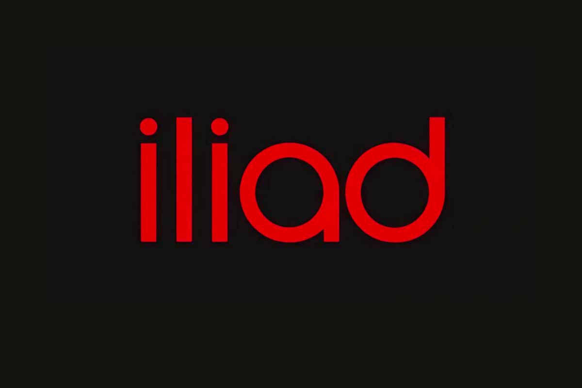 Iliad logo nero